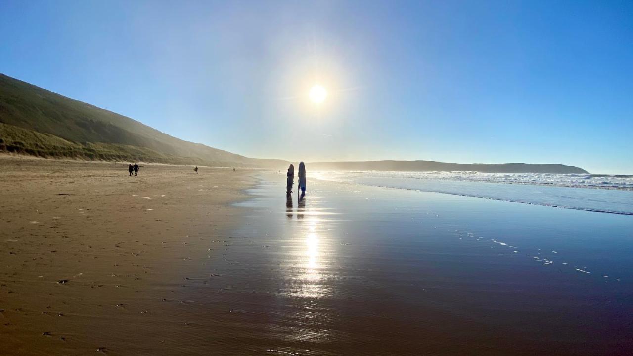 5 Middlecombe - Luxury Apartment At Byron Woolacombe, Only 4 Minute Walk To Woolacombe Beach! Exteriör bild